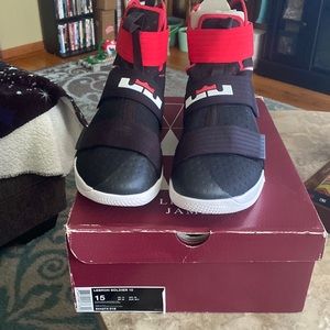 Nike lebron soldier 10 size 15